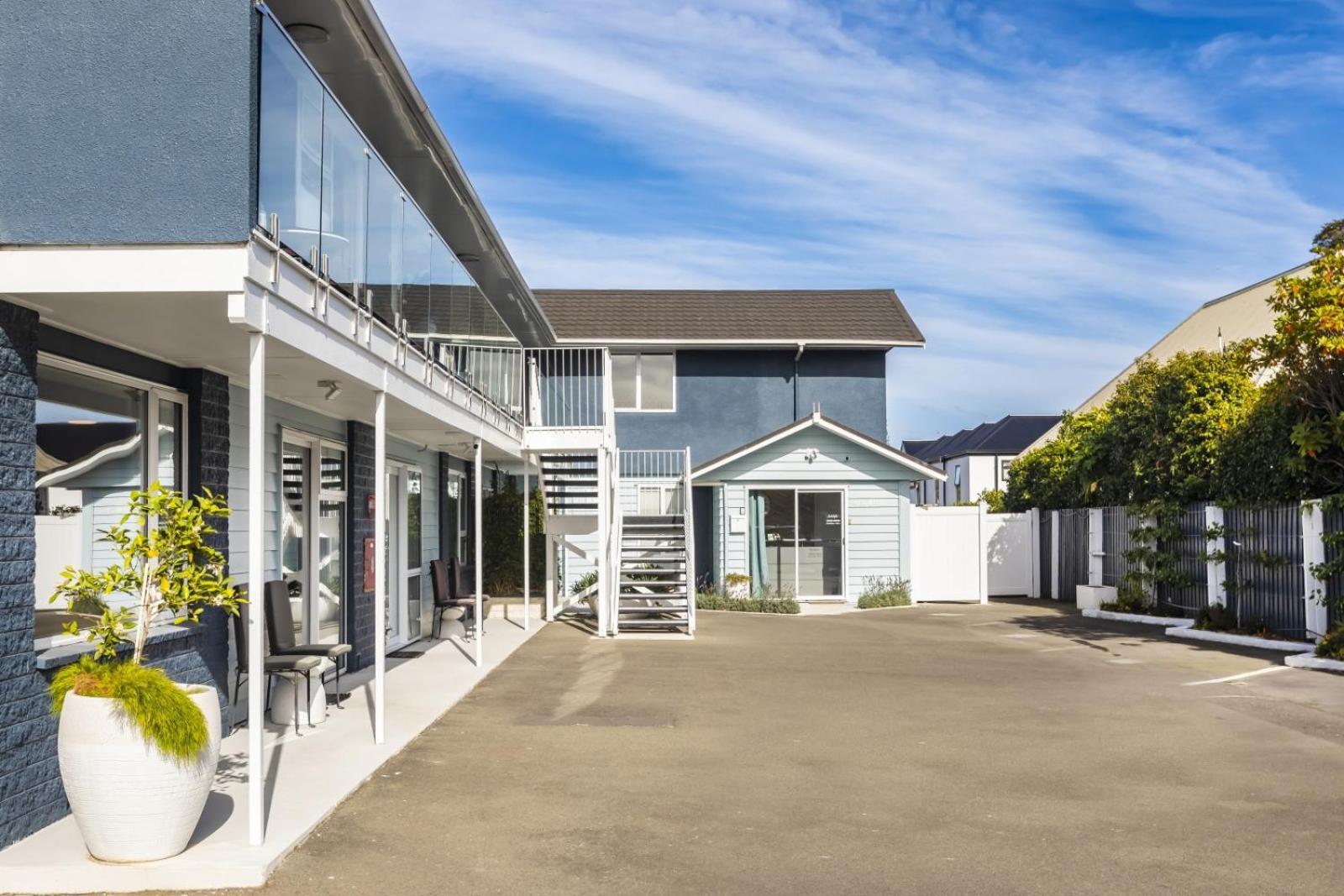 The Adelphi Motel Christchurch Exterior foto
