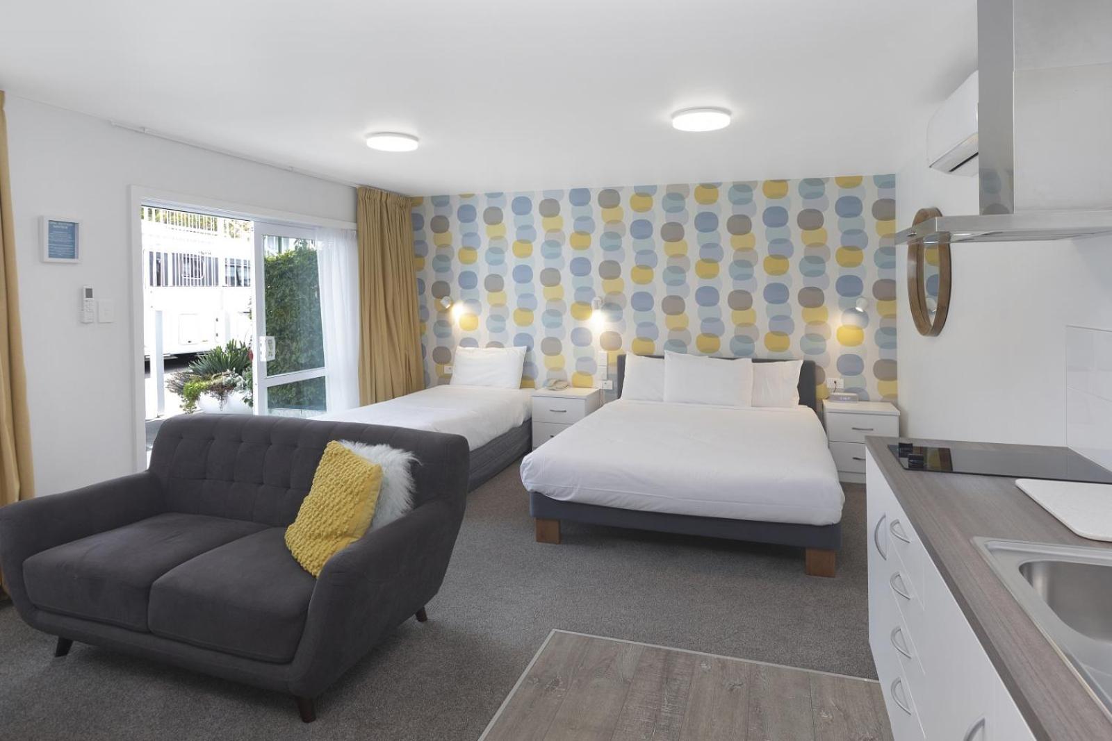 The Adelphi Motel Christchurch Exterior foto